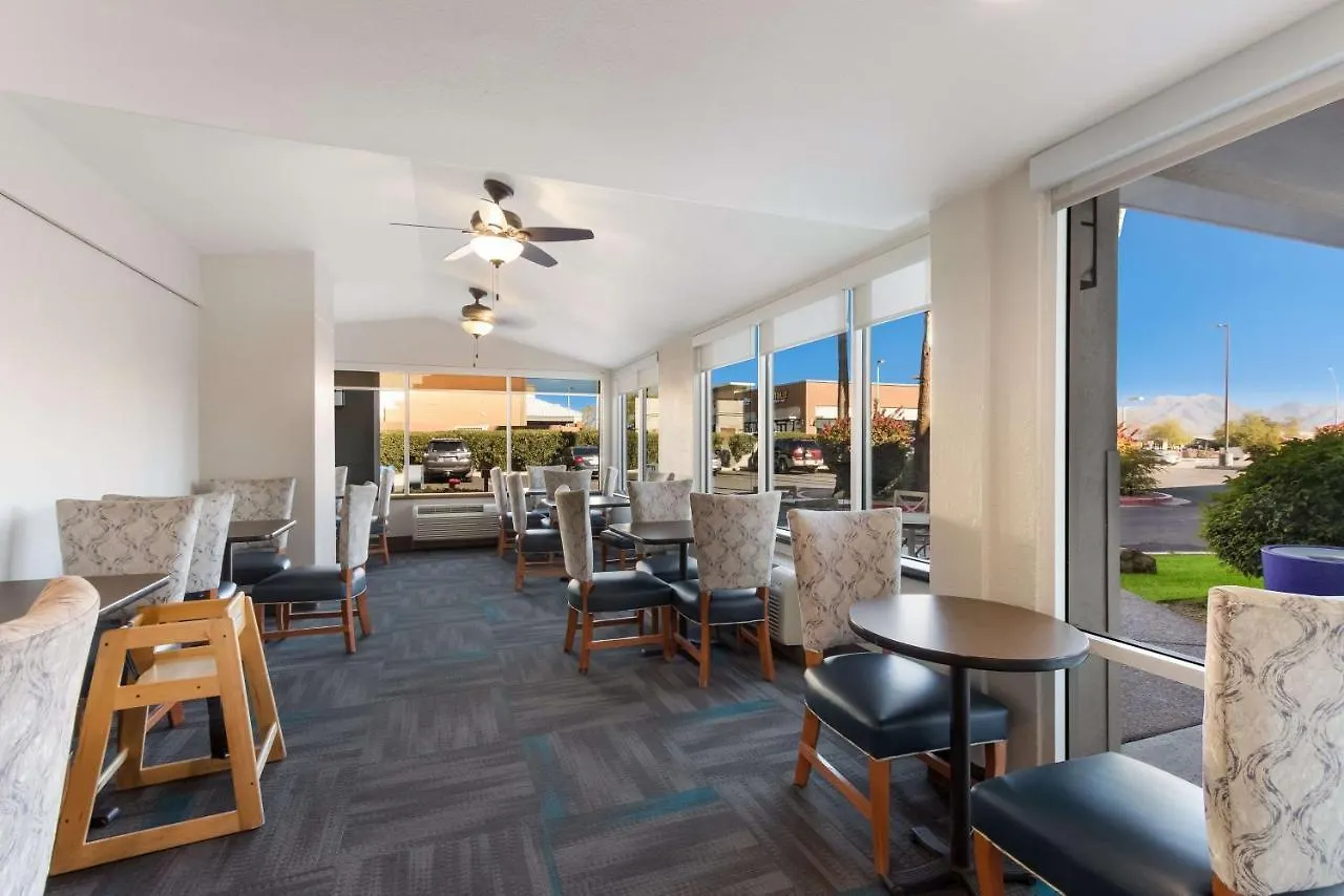 Hotel Revival Scottsdale Studios